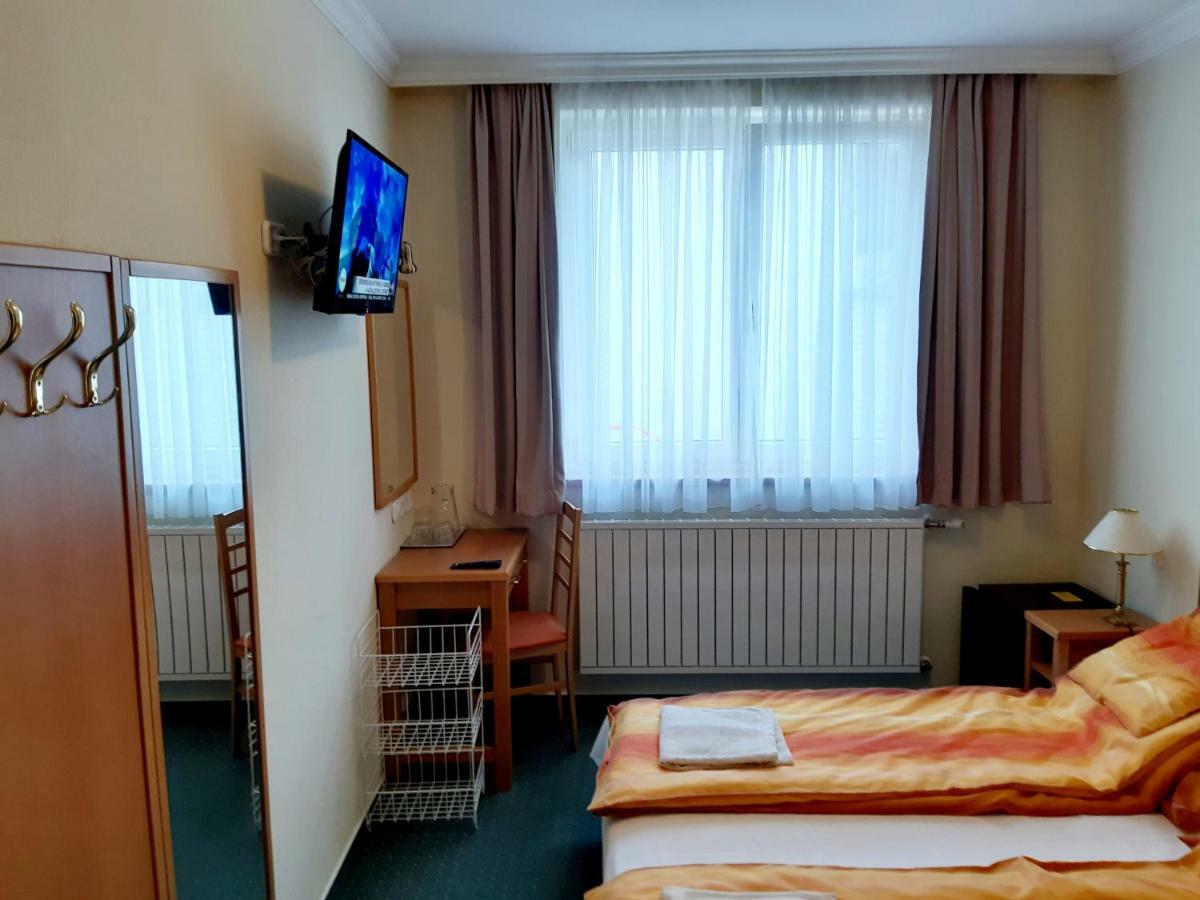 Apartment Pension Rideg Hévíz Eksteriør bilde